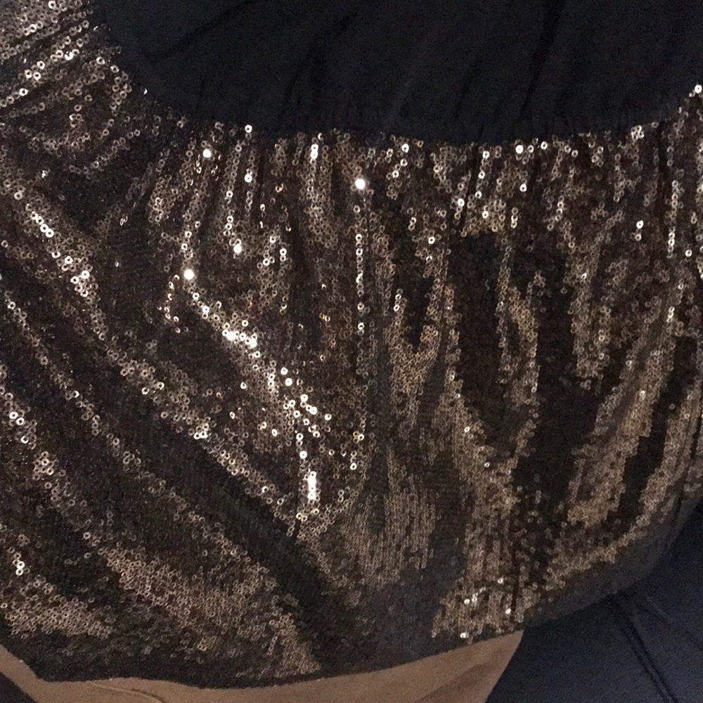 Express Dress - Picture 4 of 4